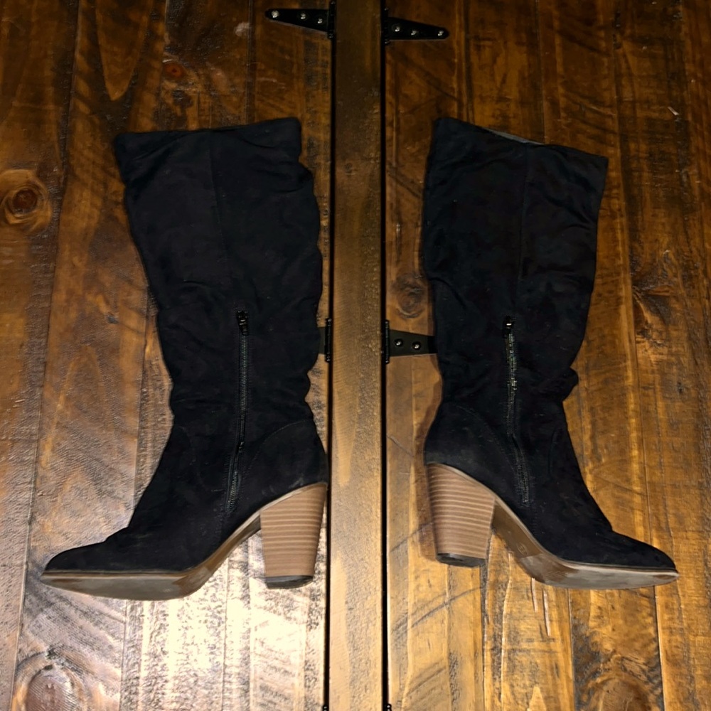 Merona Black Heeled Boots - Picture 2 of 6
